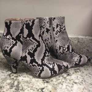 Missguided unworn snake print booties